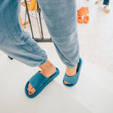 Cloud Slides - Blue
